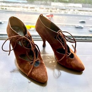 Mario Valentino suede kitten heel 8